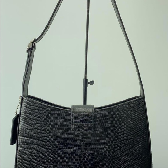 Coach - Picture 4 of 7